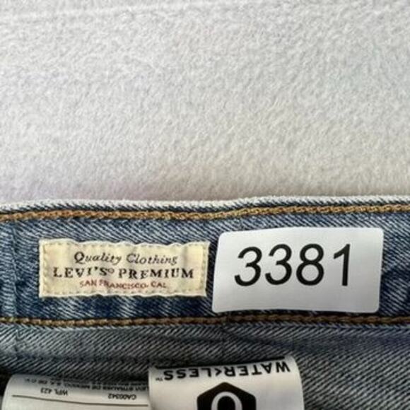 Levis Premium Womens 501s Cutoff Raw Frayed Hem Denim Shorts 29 - Picture 6 of 10